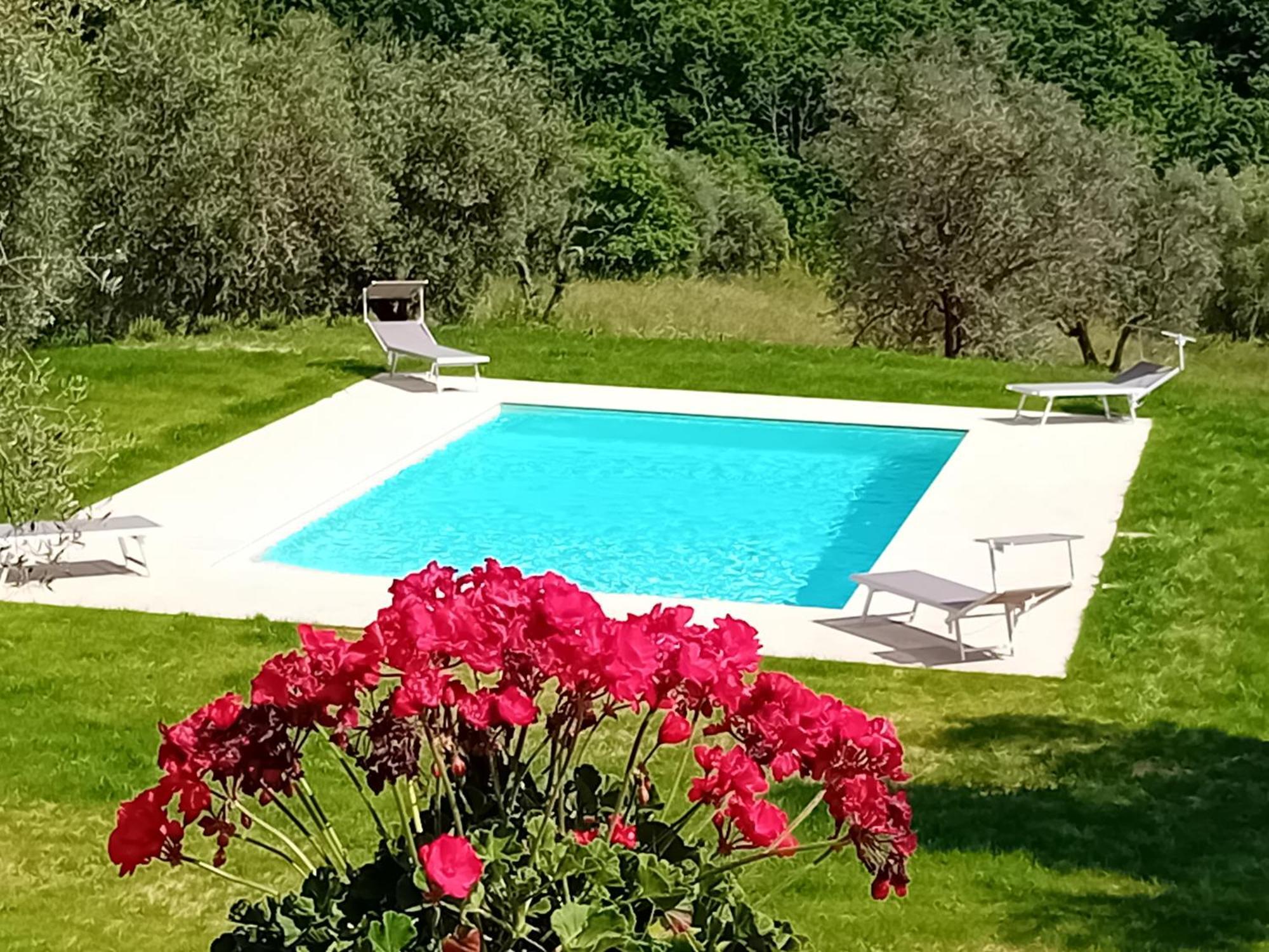 Podere Lucignano Secondo Agriturismo Gaiole in Chianti Luaran gambar