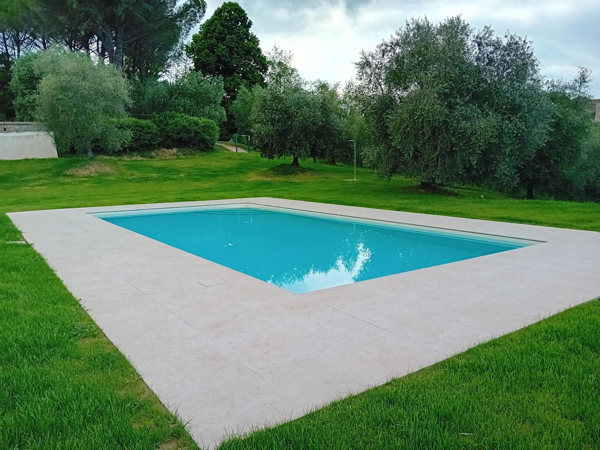 Podere Lucignano Secondo Agriturismo Gaiole in Chianti Luaran gambar